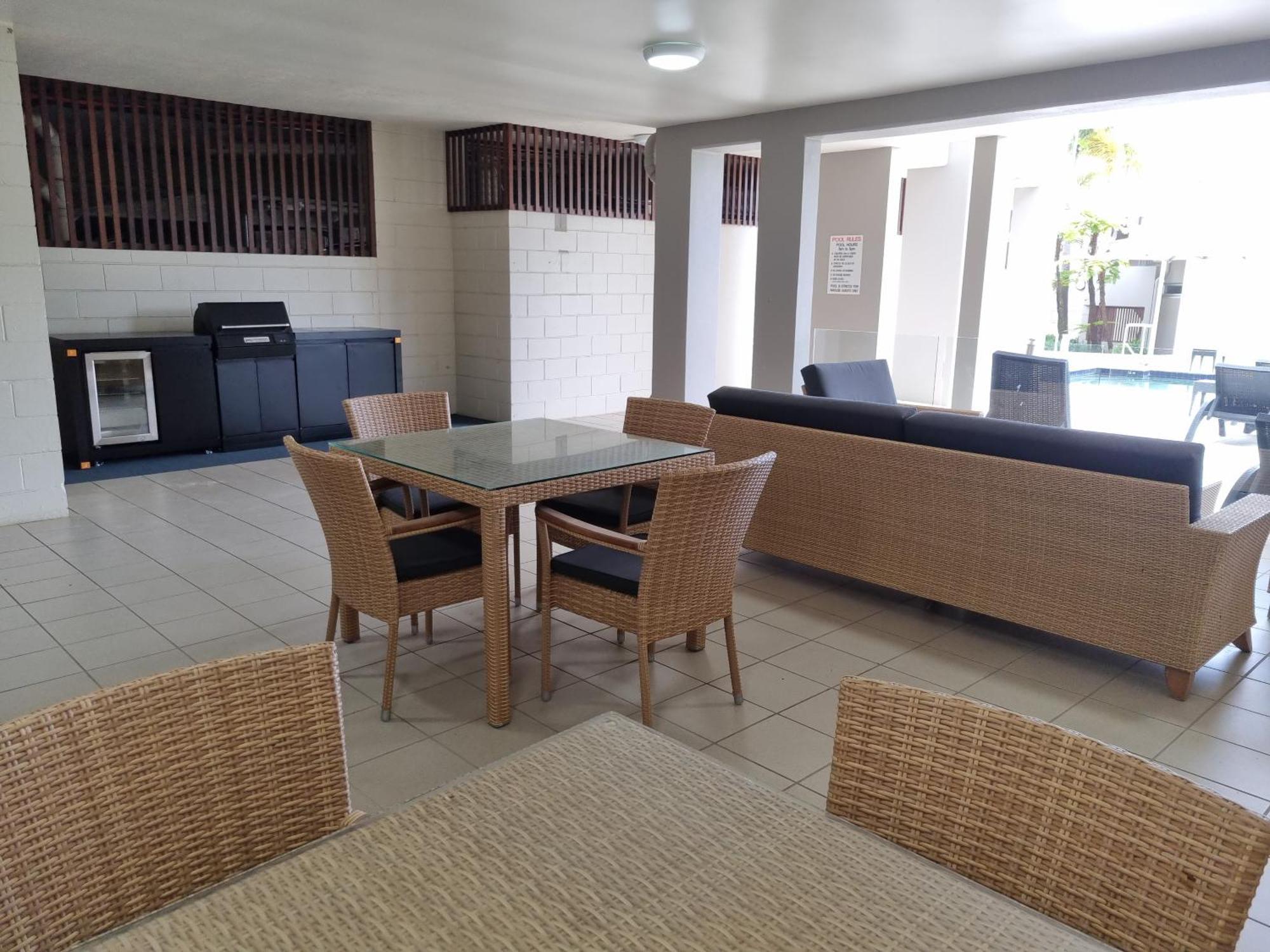 Rainbow Ocean Palms Resort Rainbow Beach Bagian luar foto